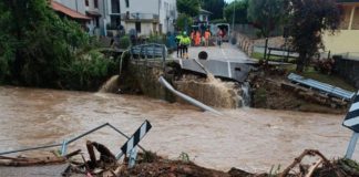 Maltempo crollati ponti